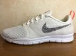 画像1: NIKE（ナイキ）  FLEX ESSENTIAL TR（フレックスエッセンシャルTR） スニーカー 靴 ウィメンズ 新品 (262) (1)