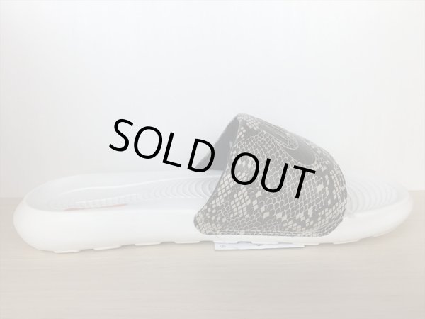 画像2: NIKE（ナイキ） VICTORI ONE SLIDE PRINT（ヴィクトリーワンスライドプリント） 靴 サンダル ウィメンズ 新品 (1056) (2)