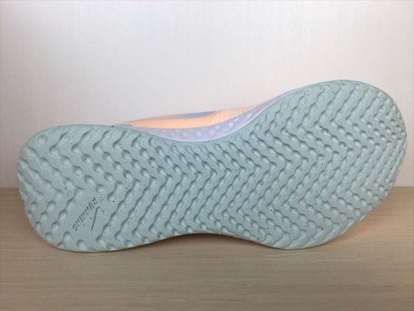 画像3: NIKE（ナイキ） REVOLUTION 5 SE GS（レボリューション5 SE GS） スニーカー 靴 ジュニア 新品 (1389) (3)