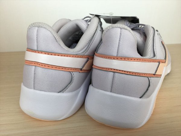 画像5: NIKE（ナイキ） LEGEND ESSENTIAL 2（レジェンドエッセンシャル2） スニーカー 靴 ウィメンズ 新品 (1508) (5)