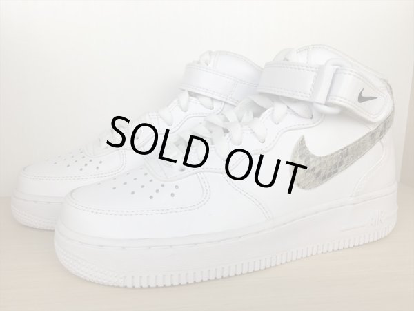 画像4: NIKE（ナイキ） AIR FORCE 1'07 MID（エアフォース1'07 MID） スニーカー 靴 ウィメンズ 新品 (1589) (4)