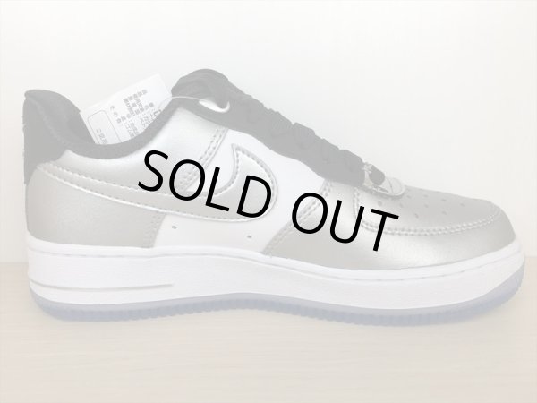 画像2: NIKE（ナイキ） AIR FORCE 1'07 SE（エアフォース1'07 SE） スニーカー 靴 ウィメンズ 新品 (1691) (2)