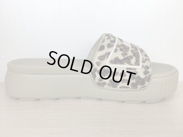 画像2: PUMA（プーマ） KARMEN SLIDE WNS I AM THE DRAMA（カルメンスライドウィメンズアイアムザドラマ） 靴 サンダル ウィメンズ 新品 (2212) (2)