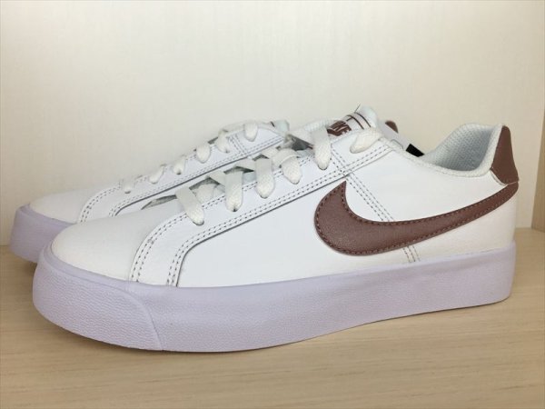 画像4: NIKE（ナイキ） COURT ROYALE AC（コートロイヤルAC） スニーカー 靴 ウィメンズ 新品 (2255) (4)