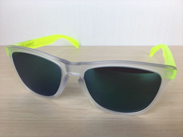画像1: OAKLEY（オークリー） Frogskins（フロッグスキン） サングラス 中古 美品 (1)