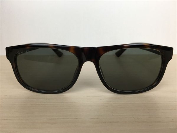 画像2: GUCCI（グッチ） サングラス 中古 美品 (2)