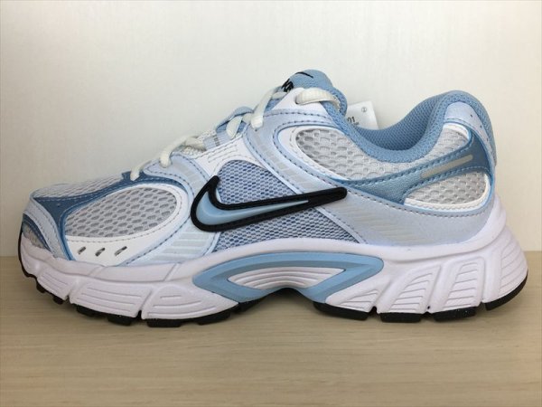 画像1: NIKE（ナイキ） V5 RNR（V5 RNR） スニーカー 靴 ウィメンズ 新品 (2329) (1)