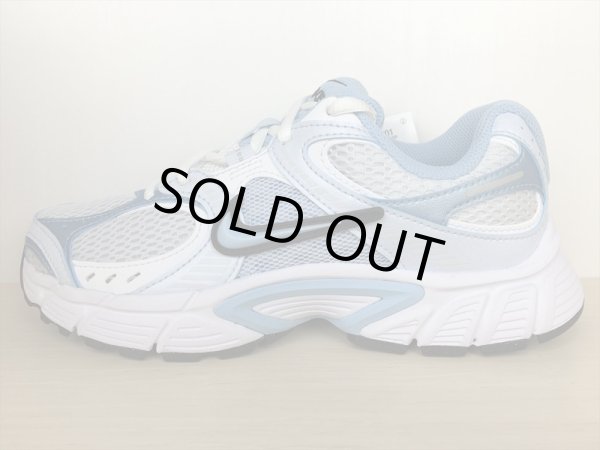 画像1: NIKE（ナイキ） V5 RNR（V5 RNR） スニーカー 靴 ウィメンズ 新品 (2329) (1)