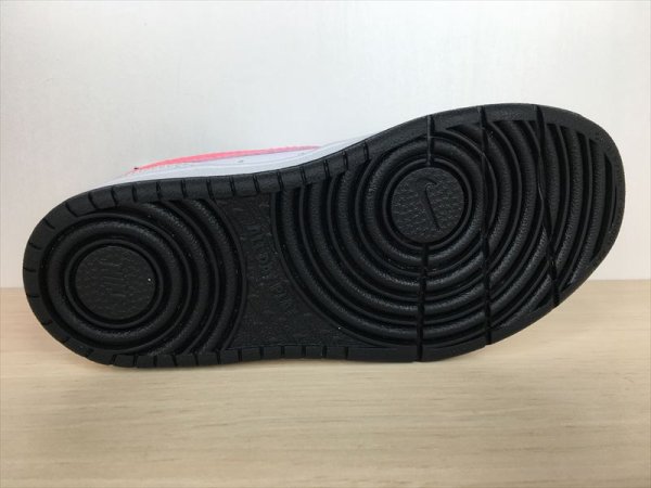 画像3: NIKE（ナイキ） COURT BOROUGH LOW 2 PSV（コートバーロウLOW 2 PSV） スニーカー 靴 ジュニア 新品 (2487) (3)