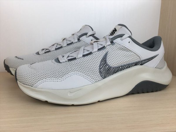画像4: NIKE（ナイキ） LEGEND ESSENTIAL 3 NN（レジェンドエッセンシャル3 NN） スニーカー 靴 メンズ 新品 (2521) (4)