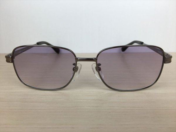 画像2: Andre Valentino（アンドレバレンチノ） 度数なし サングラス 新品 (2)