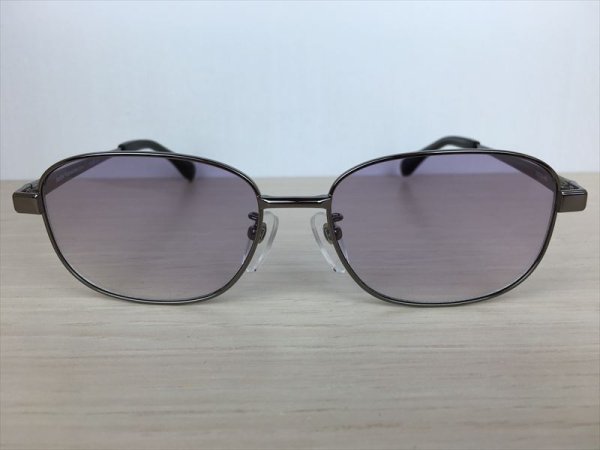 画像2: Andre Valentino（アンドレバレンチノ） 度数なし サングラス 新品 (2)