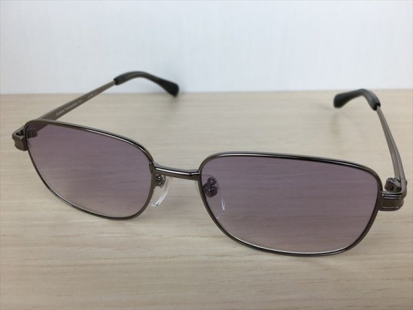 画像1: Andre Valentino（アンドレバレンチノ） 度数なし サングラス 新品 (1)