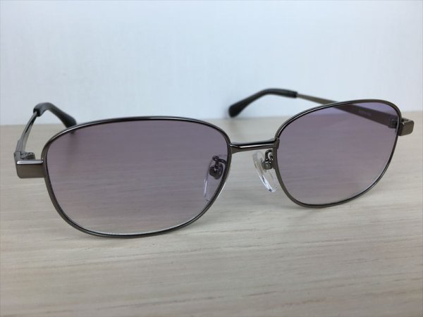 画像3: Andre Valentino（アンドレバレンチノ） 度数なし サングラス 新品 (3)