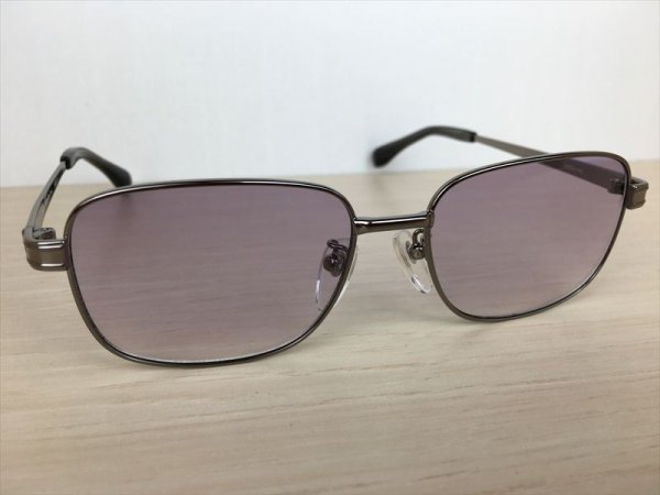 画像3: Andre Valentino（アンドレバレンチノ） 度数なし サングラス 新品 (3)