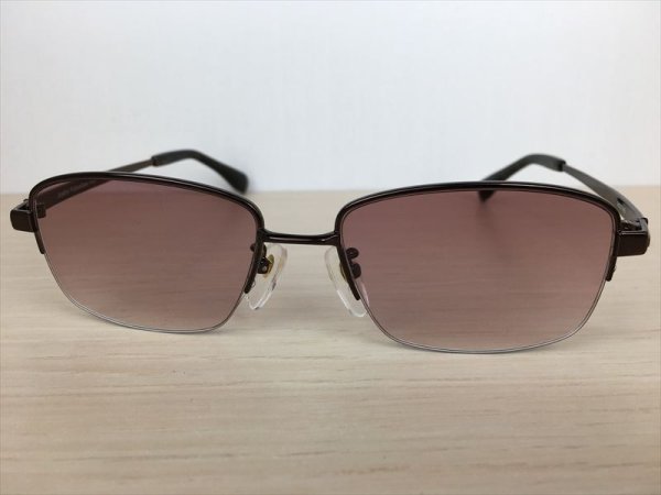 画像5: Andre Valentino（アンドレバレンチノ） 度数なし サングラス 新品 (5)