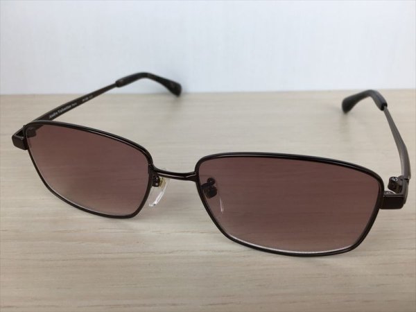 画像1: Andre Valentino（アンドレバレンチノ） 度数なし サングラス 新品 (1)